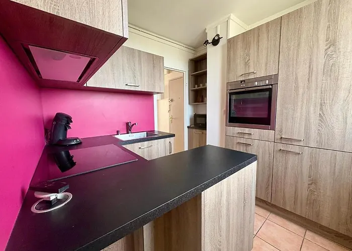 Superbe Appt 3 Ch A 2 Pas Du Circuit Des 24h * Le Mans